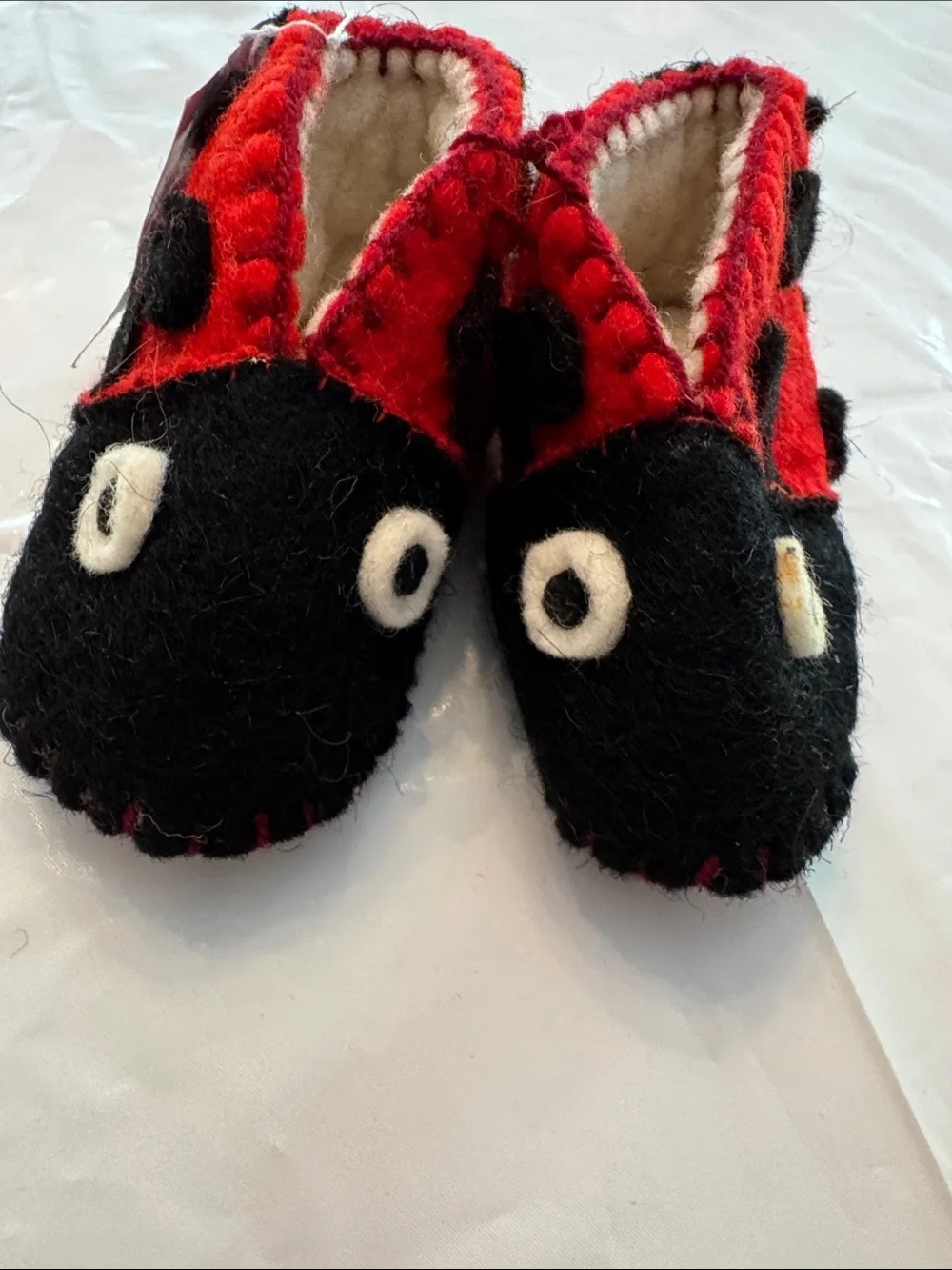 Silk Road Bazaar Ladybug Zooties Kids Footies - Red & Black